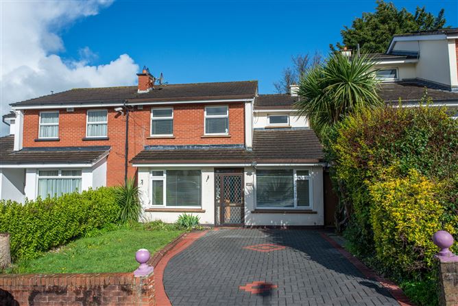 4 Bed Semi-Detached House For Sale